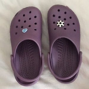 Women’s purple crocs
